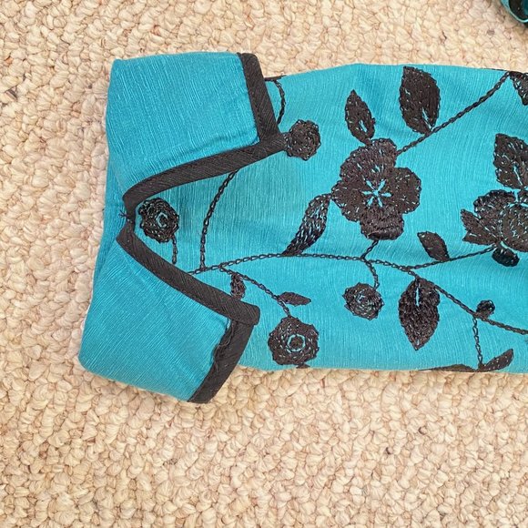 Teal Ladies Blazer -- 100% Silk - Picture 12 of 16